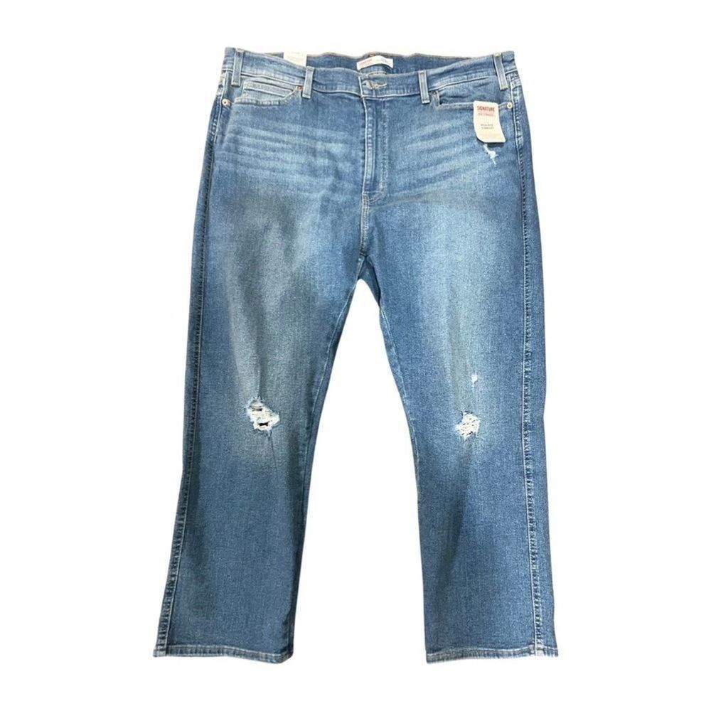 NWT Levis Signature High waist Straight Size 22